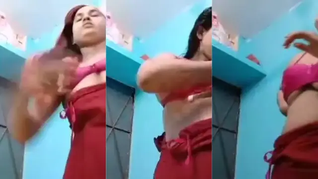 Chubby Girl Accidentally Flashes Big Boobs On Camera