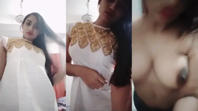 Desi girl big boobs nude tease viral Indian mms