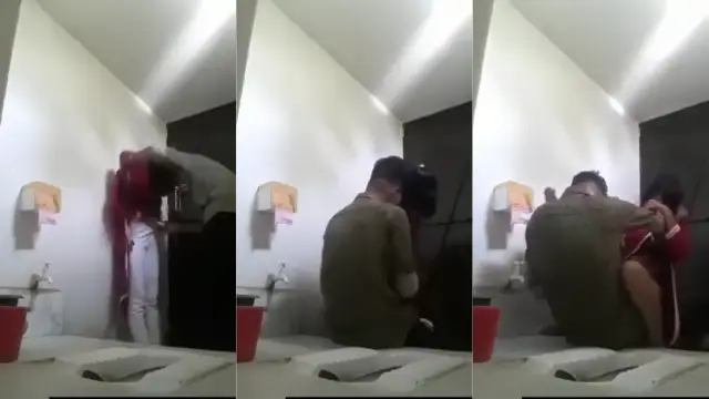 Bengali girl bathroom mein private mms viral hua