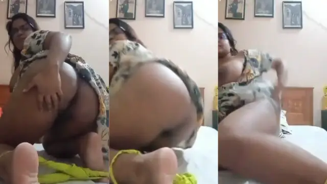 Sexy ass girlfriend doggy style me boobs show