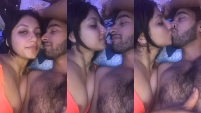 Delhi ki girlfriend ne apne hairy chest boyfriend ko chumma diya