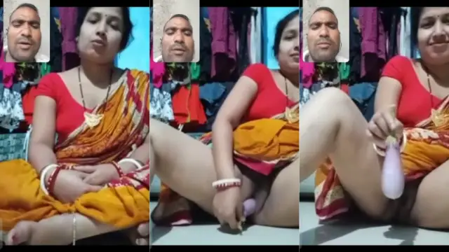 Odia bhabhi masti se chut mein ungli karke bf ko dekh rahi hai