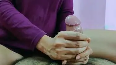 भाई के मोटे लंड को हिलाया दीदी ने देसी हेंडजॉब वीडियो